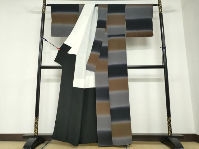 平和屋着物●上質な小紋　横段文　鬼しぼ縮緬　正絹　逸品　DABB0992ud - Image 3