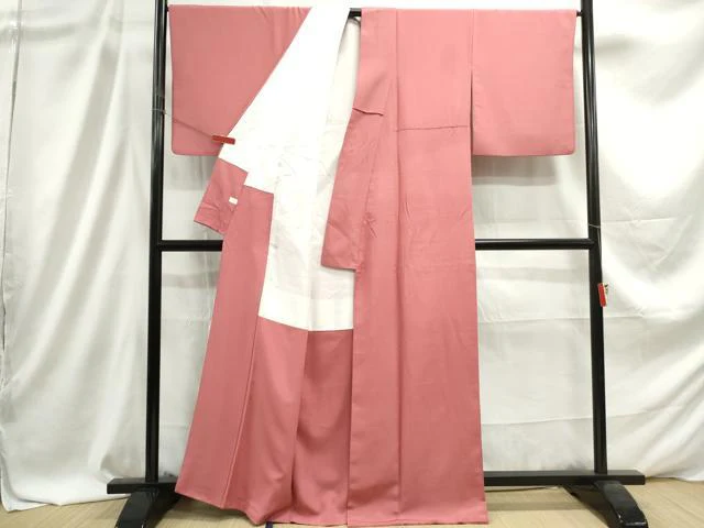 平和屋着物■上質な色無地　甚三紅色　正絹　逸品　DABC9218qa - Image 3