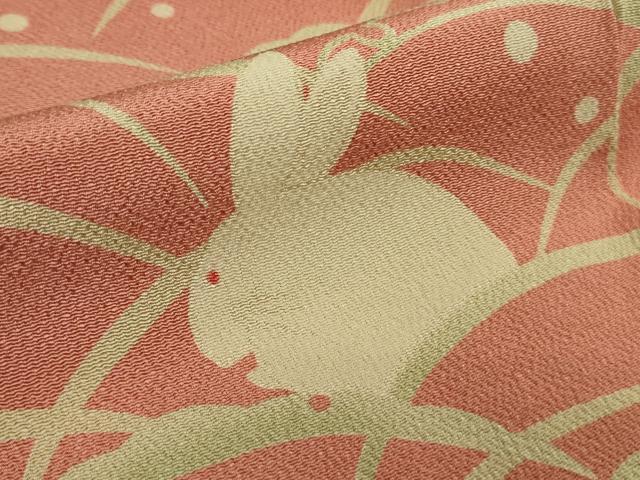 平和屋着物●極上　青山みとも　付下げ小紋　雪芝　兎　うさぎ　退紅色地　鬼しぼ縮緬　逸品　DZAB4388kh6 - Image 8